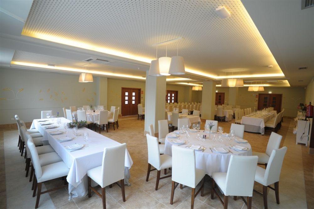 Hospedium Santana Hotel Restaurante Palazuelos de Eresma Ngoại thất bức ảnh